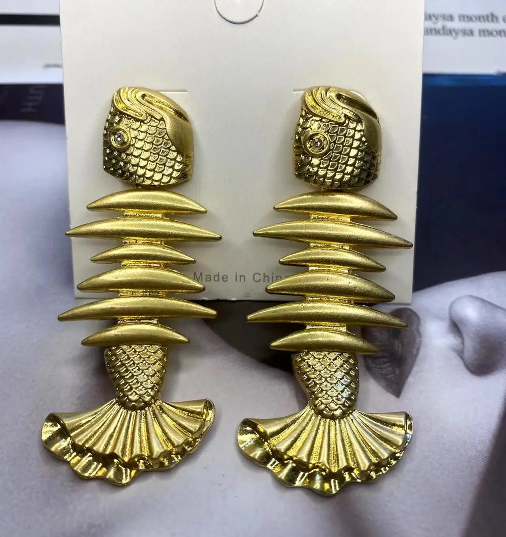 Vintage Golden Stitched Fishbone Statement Earrings for Woman Party Casual Jewelry